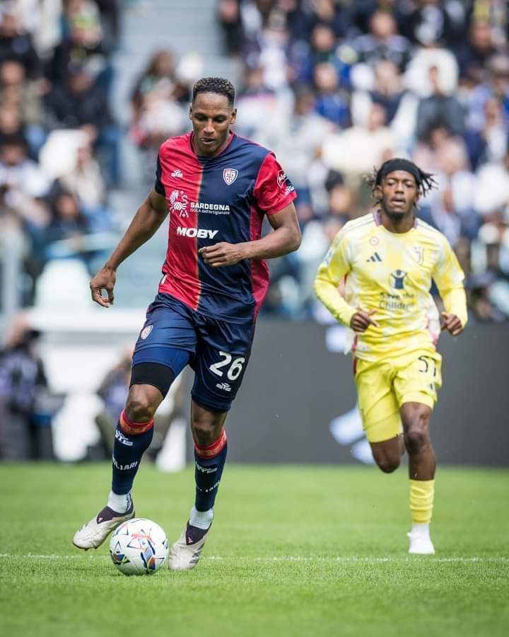 Yerry Mina Il Gigante Buono Del Cagliari Calcio Che Ieri Ha Zittito I Yerry Mina Il Gigante Buono Del Cagliari Calcio Che Ieri Ha Zittito I